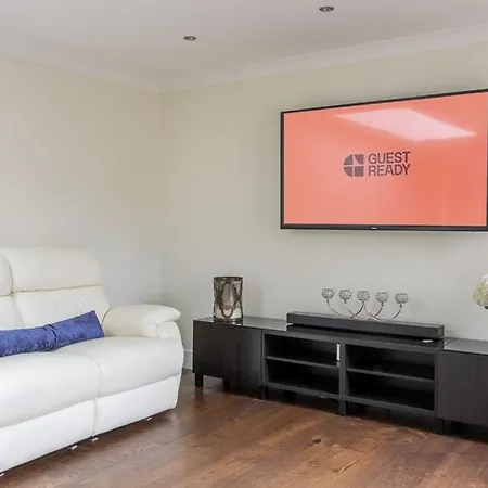 Pensionat Guestready - Peaceful By The 4*